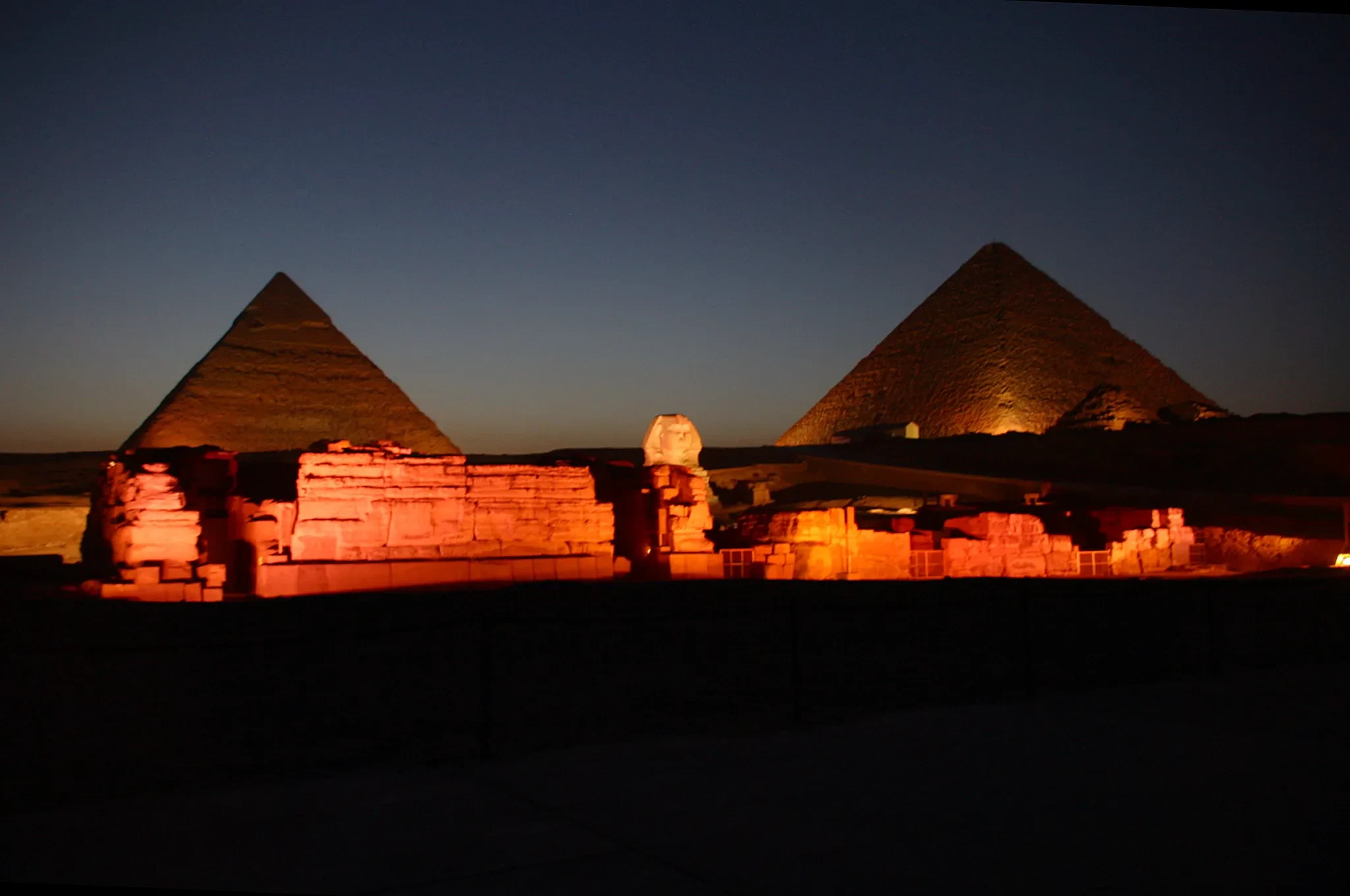 Giza Pyramids, Saqqara & Memphis Private Tour
