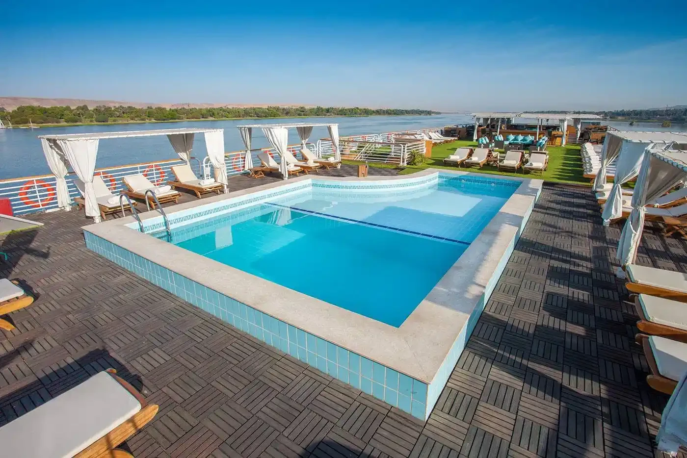 6-Day Classic Nile Cruise: Cairo, Aswan & Luxor by Air