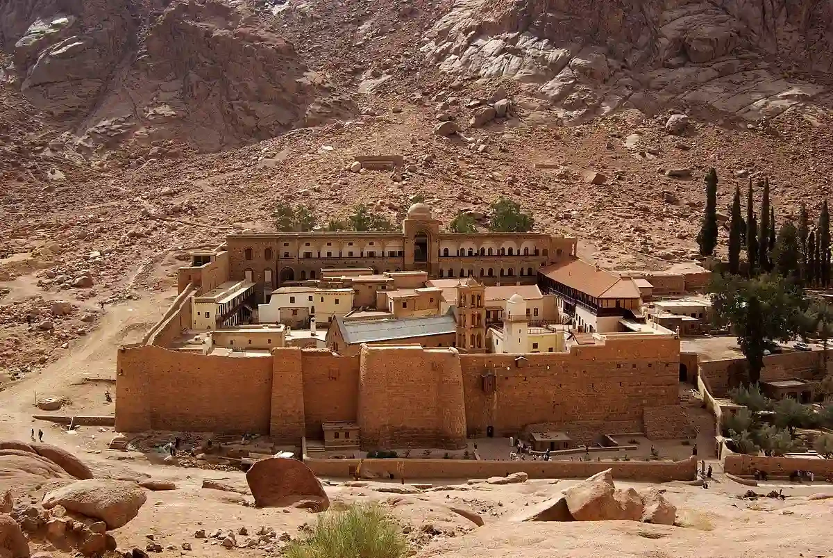 8-Day Luxury Cairo & Sharm El Sheikh Holiday